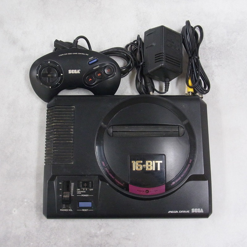 【中古ハード】メガドライブ │HAA-2510 本体一式 動作品