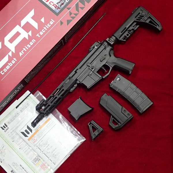 ■ C.A.T. Versatile-8 ヴァーサテイル AR 電動ガン