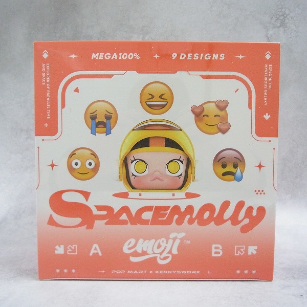 POP MART MEGA SPACE MOLLY 100% ×emoji Series 1BOX 【未開封】