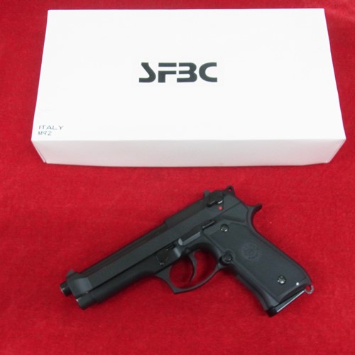 WE-TECHベース ガスブロ BERETTA ベレッタ M92 ブラック 無刻印 SFBC ブローバック GBB [くれいも屋：I0A214]