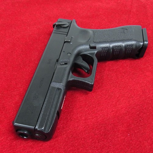 東京マルイ ガスブロ グロック18C フル/セミオート切替式 GLOCK G18C[くれいも屋：I0A218]