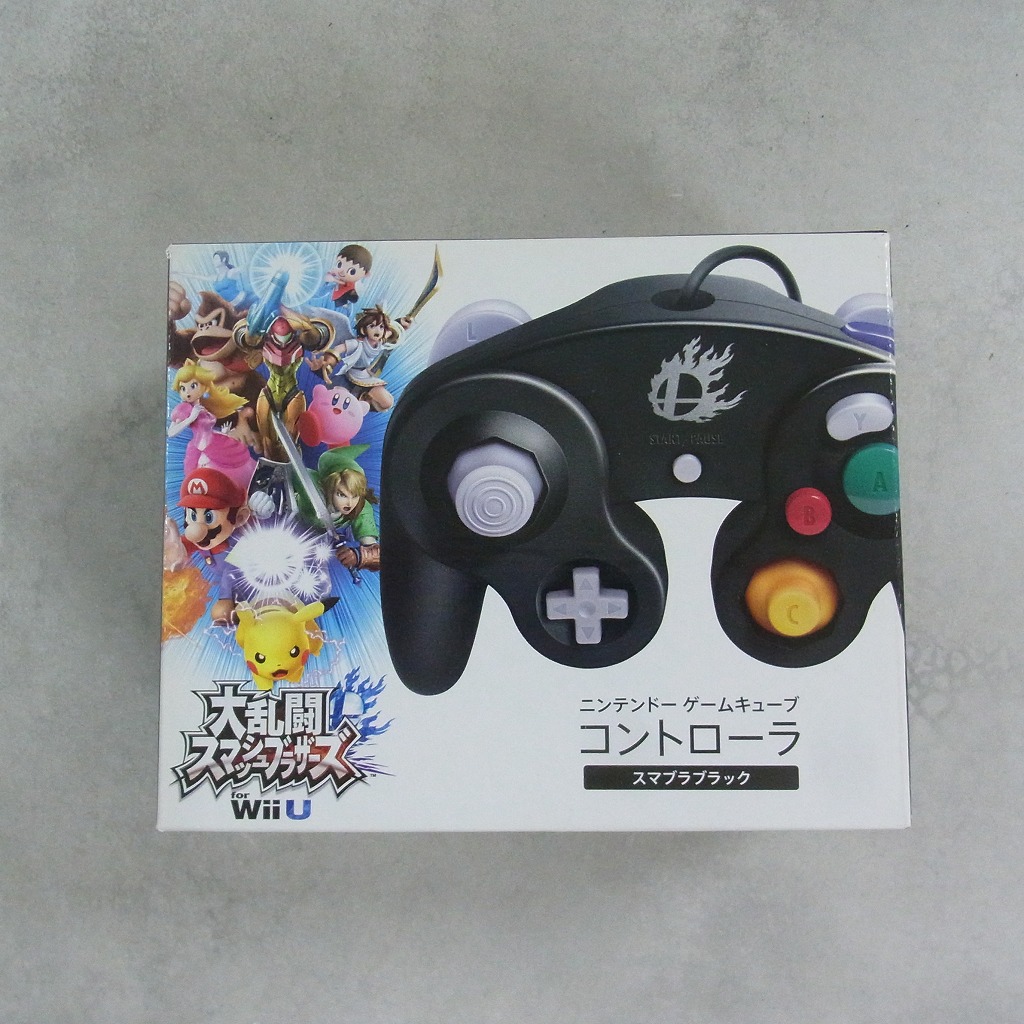 【中古ハード】Wii U │ニンテンドーゲームキューブ コントローラ スマブラブラック