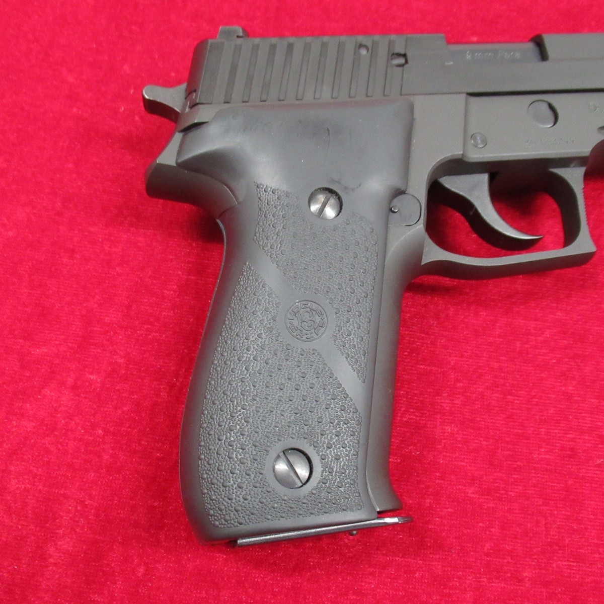 KSC P226R ガスブローバックシステム7 HOGUE製グリップ付き BEEP ゲームグッズ通販 / KSC P226R HOGUE(USA)製 ラバーグリップ標準