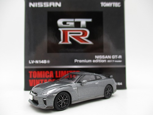 トミカ リミテッド ヴィンテージ ネオ 日産 GT-R プレミアムエディション 2017model LV-N148e