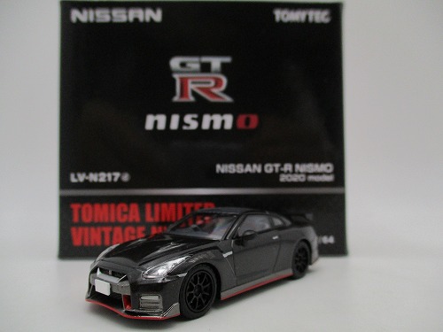 トミカ リミテッド ヴィンテージ ネオ 日産 GT-R NISMO 2020 model LV-N217d