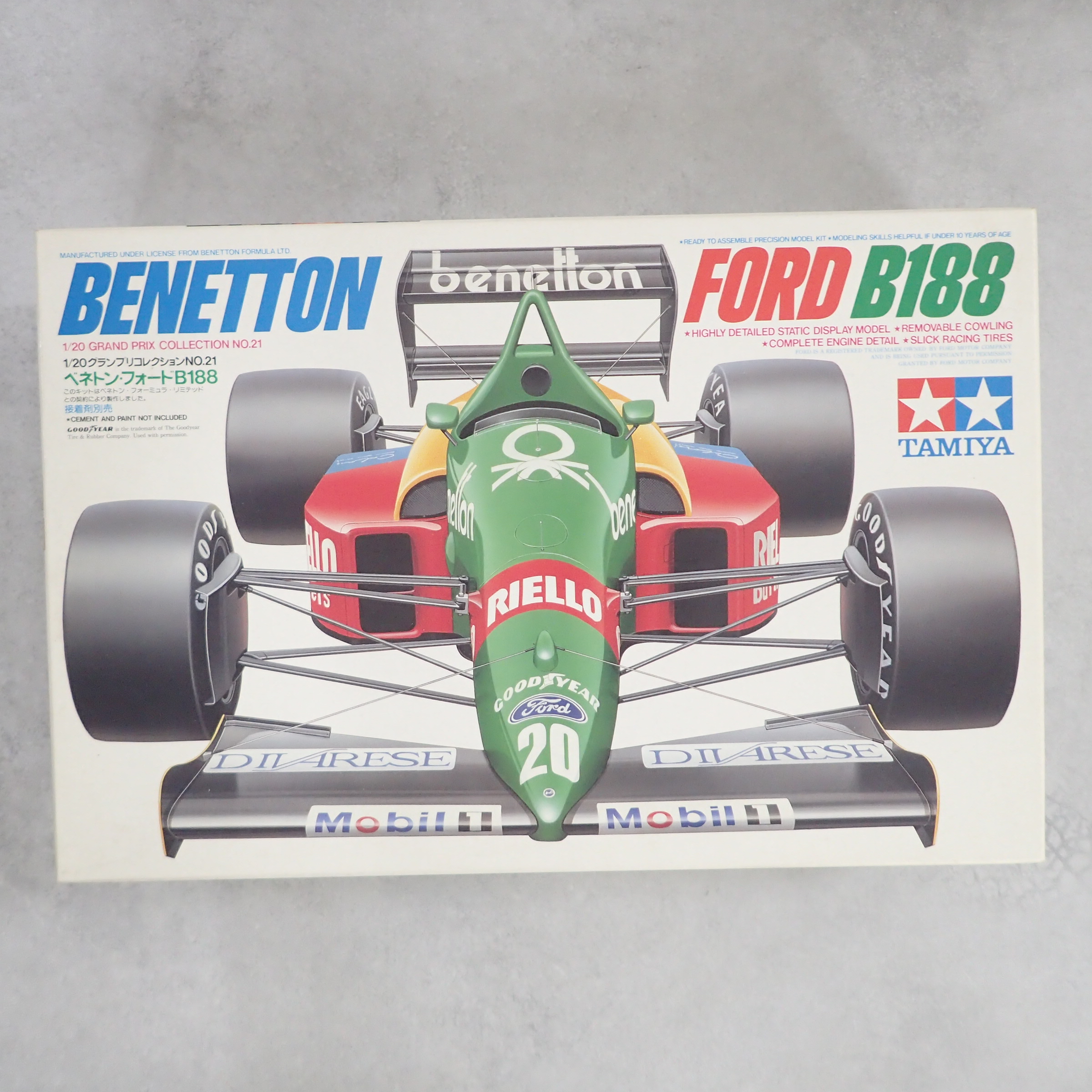 タミヤ 1/20 ベネトン・フォード B188 20021 + 別売デカール付き