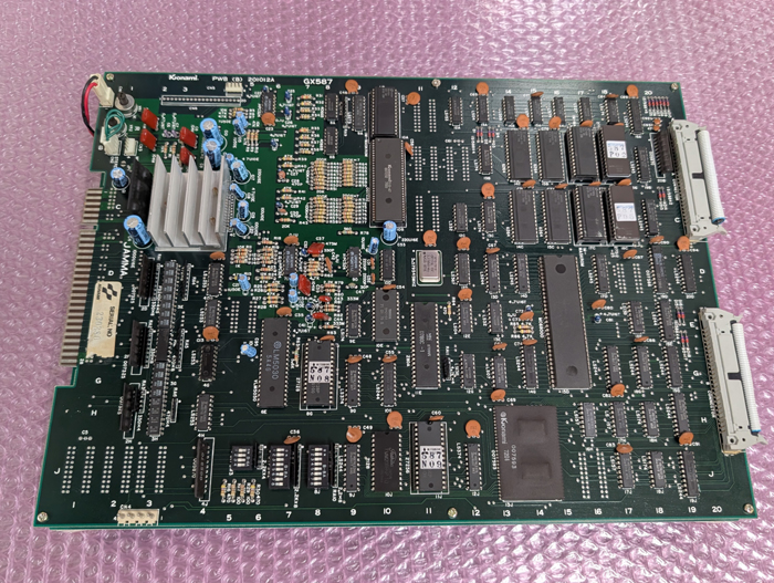 【店頭併売品】（アーケード基板）コナミ「ライフフォース」【AR-3376】
