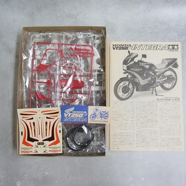 BEEP ゲームグッズ通販 / タミヤ 1/12 ホンダ VT250F インテグラ KIT