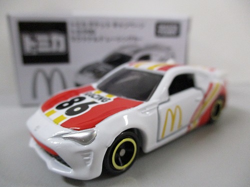 トミカ トヨタ 86 マクドナルドレーシングカー トミカチケットキャンペーン 非売品