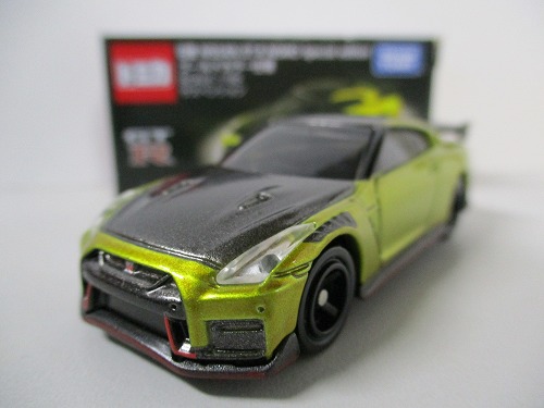 トミカ 日産 NISSAN GT-R コレクション 2022 NISMO Special edition ゴールドカラー仕様