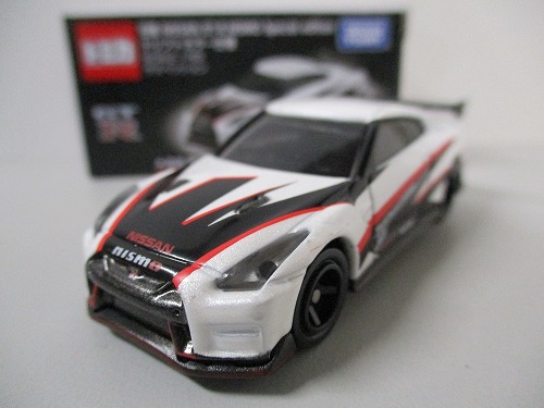 トミカ 日産 NISSAN GT-R コレクション 2022 NISMO Special edition ドリフトカラー仕様