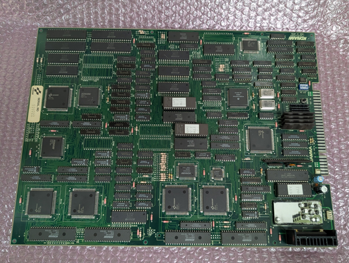 【店頭併売品】（アーケード基板）コナミ「究極戦隊ダダンダーン」【AR-3406】