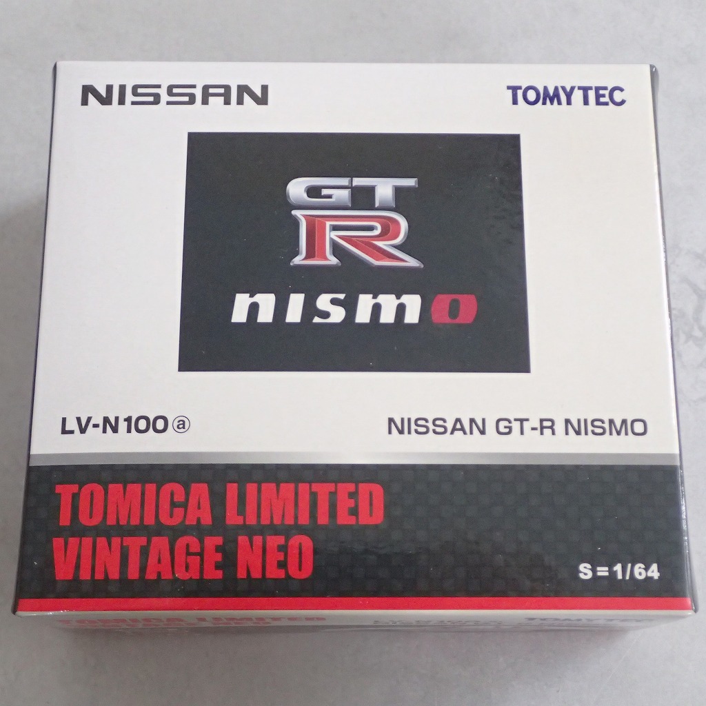 トミカ リミテッドヴィンテージネオ LV-N100a NISSAN GT-R NISMO 白