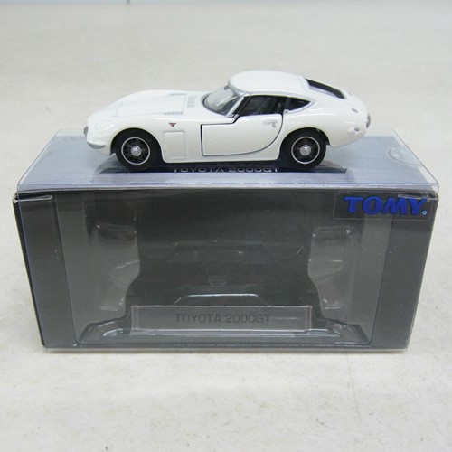 トミカ リミテッド 0021 TOYOTA 2000GT