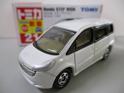 トミカ 21 Honda ステップワゴン