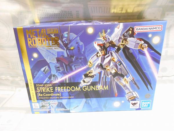 【店頭併売品】METAL ROBOT魂『ストライクフリーダムガンダム [Re:Coordinate]』 未開封品【TY-4977】