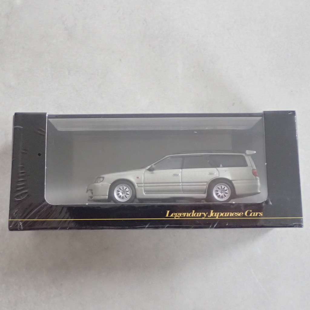 デアゴスティーニ 1/64  日産 ステージア〔WGN34〕1997 【未開封】
