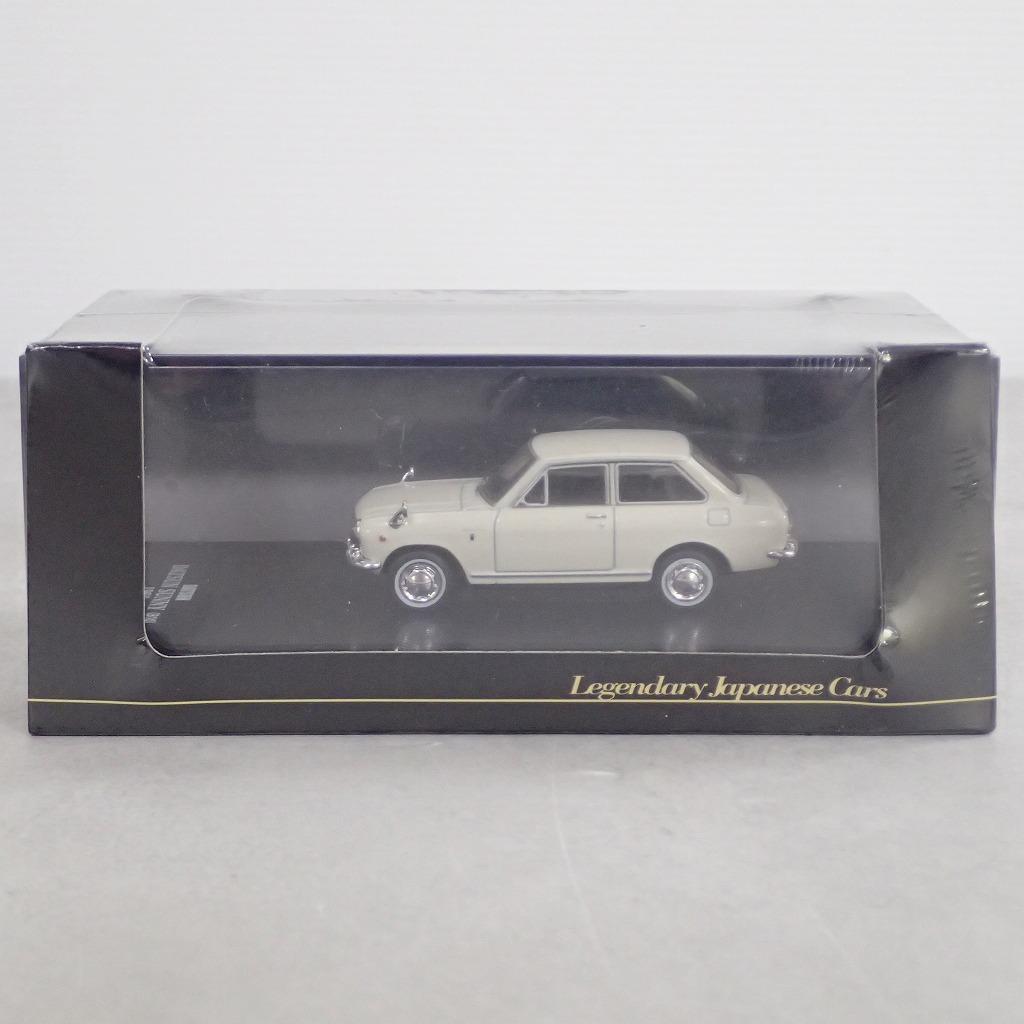 デアゴスティーニ 1/64  日産 ダットサン サニー〔B10〕1966 【未開封】