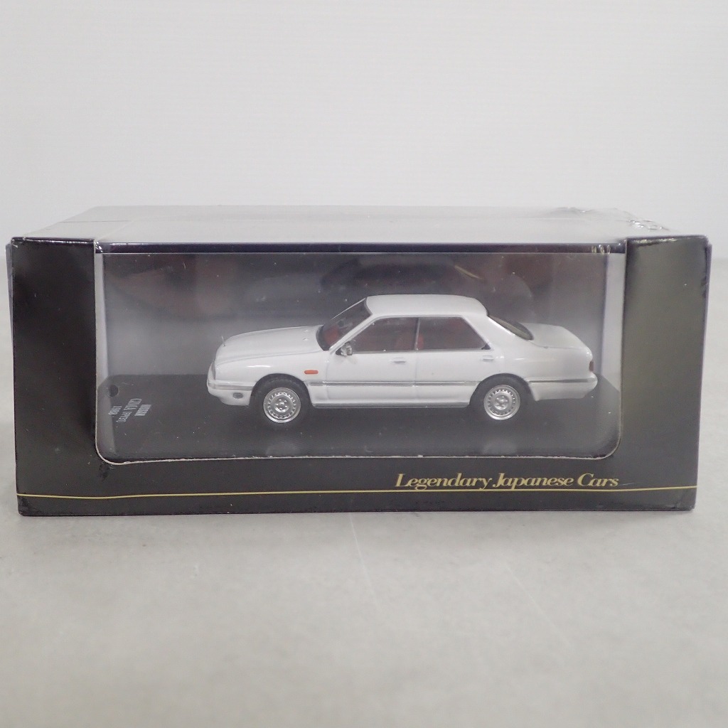 デアゴスティーニ 1/64 日産 シーマ 〔FPY31〕1988 【未開封】