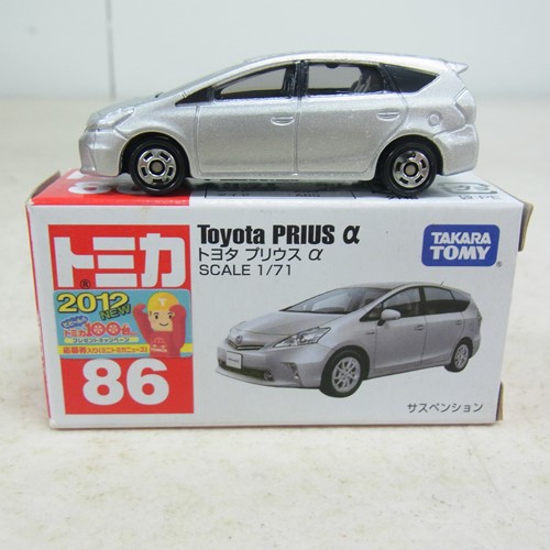 トミカ 86 トヨタ プリウスα