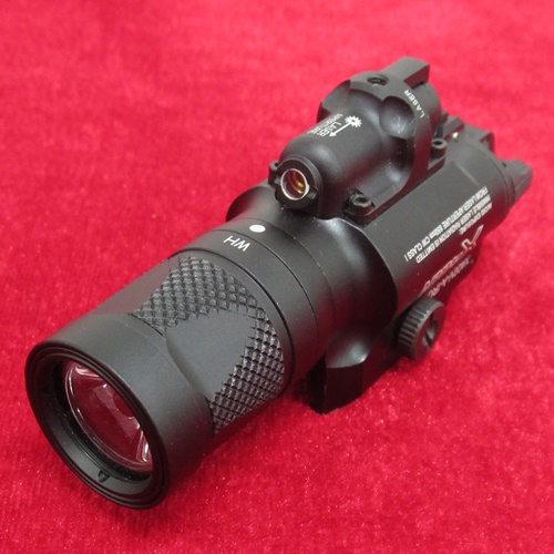 SUREFIRE シュアファイア X400Vタイプ ウェポンライト レーザーサイト BK