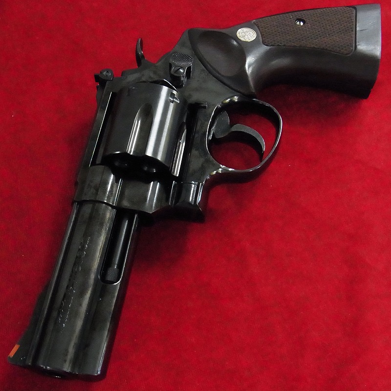 タナカ ガスリボルバー S&W M29 クラシック 4インチ スチールフィニッシュ 木製グリップ