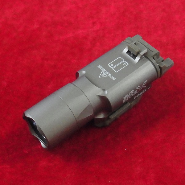 SUREFIRE シュアファイアタイプ X300 ULTRA X300U-A フラッシュライト