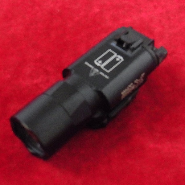 SUREFIRE シュアファイアタイプ X300 ULTRA X300U-A BK フラッシュライト