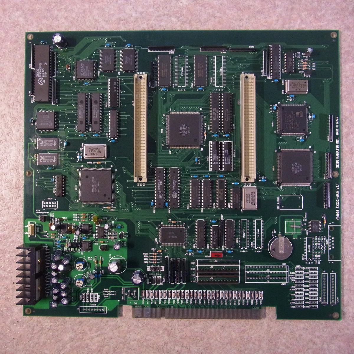 【中古アーケード基板】セイブ開発/SEIBU SPI マザーボード