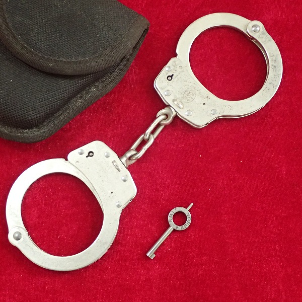 S&W M100P-1 ハンドカフ BIANCHI ハンドカフケース