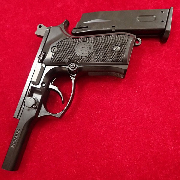 KJワークス ベレッタ M9 メタルフレーム マガジン付