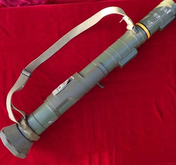 ■ DEEPFIRE AT4 ロケットランチャー ガスランチャー ジャンク