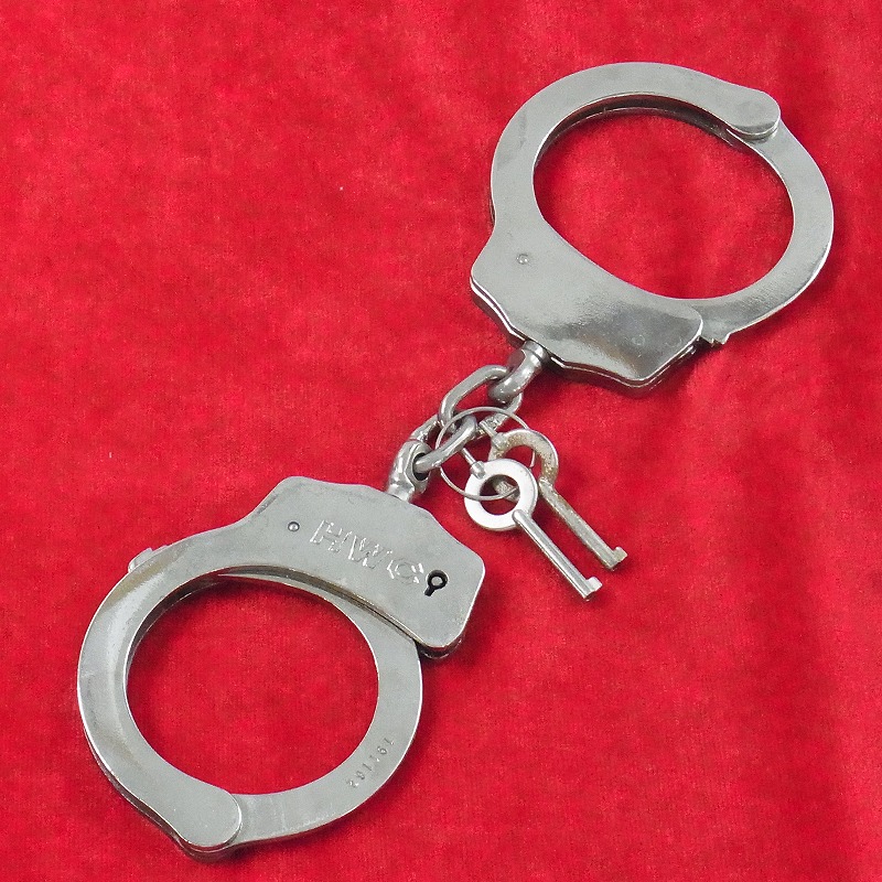 HWC ハンドカフ 手錠