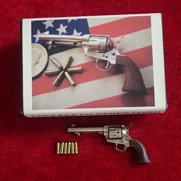 NAVY BLUE コルト SAA アーティラリー ミニチュアガン 1/4