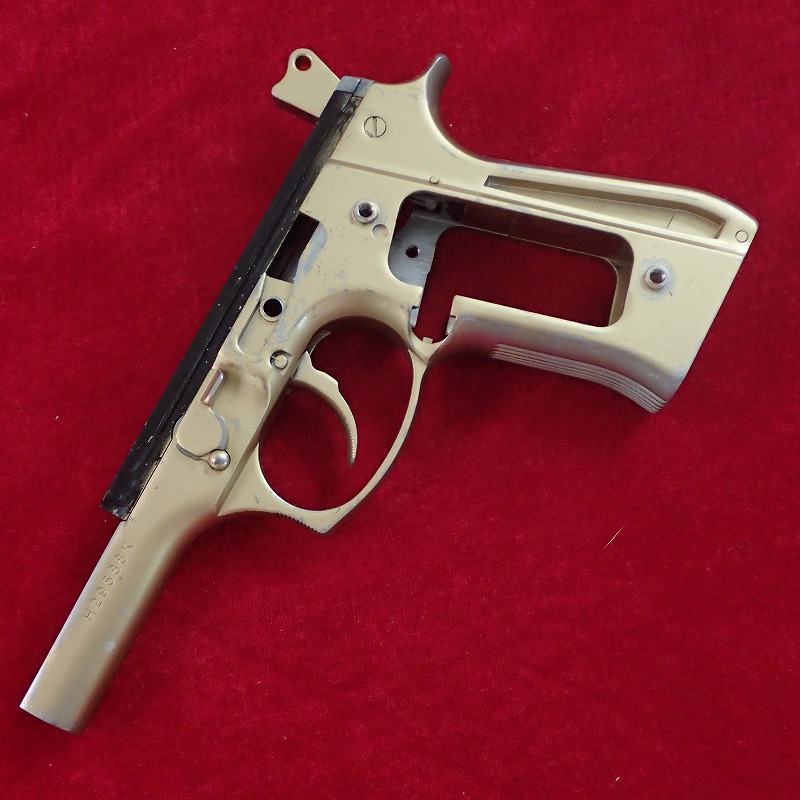 BERETTA ベレッタ M9 メタルフレーム