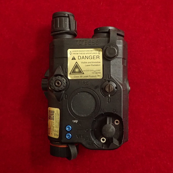 PEQ15タイプ 樹脂製 ライト レーザー