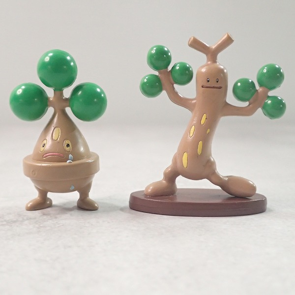 【ポケモン】モンコレ│ウソッキー・ウソハチ / 計2体セット