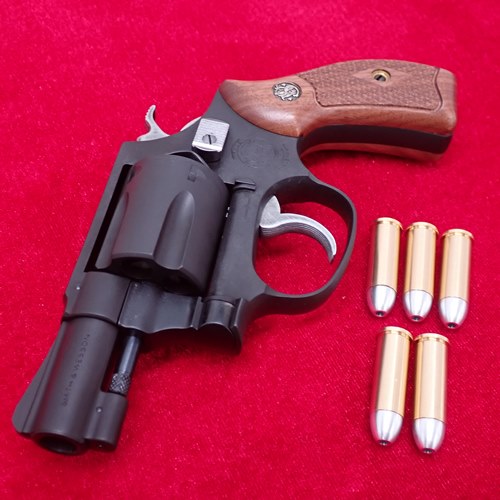 未発火 タナカ モデルガン S&W M36 チーフスペシャル アーリー モデル HW SPG 木製グリップ付 [くれいも屋：I0A056]