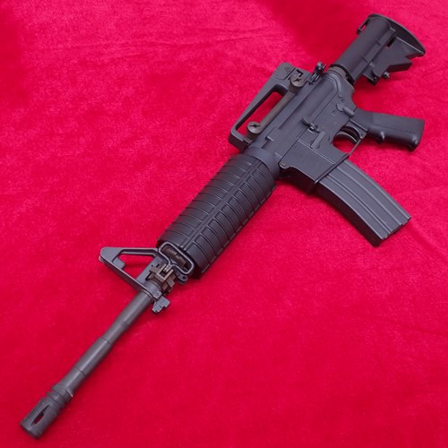 限定生産品 ホビーフィックス 金属製モデルガン コルト M4A1 希少 [くれいも屋：I0A060]