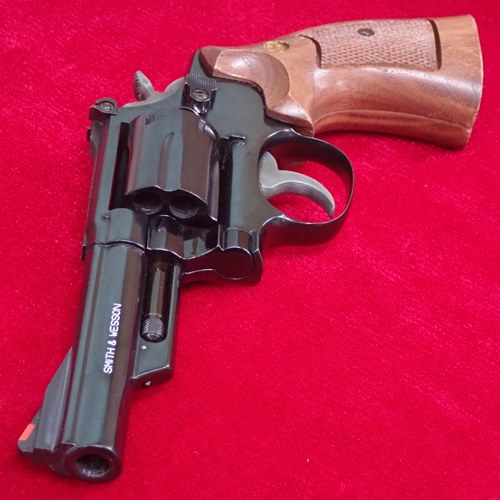 ブルーイング コクサイ モデルガン S&W M19 4インチ MHW プロップシリンダー 木製グリップ