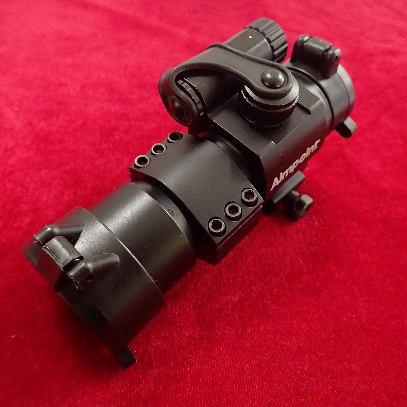 Aimpointタイプ CompM2 4MOA ドットサイト