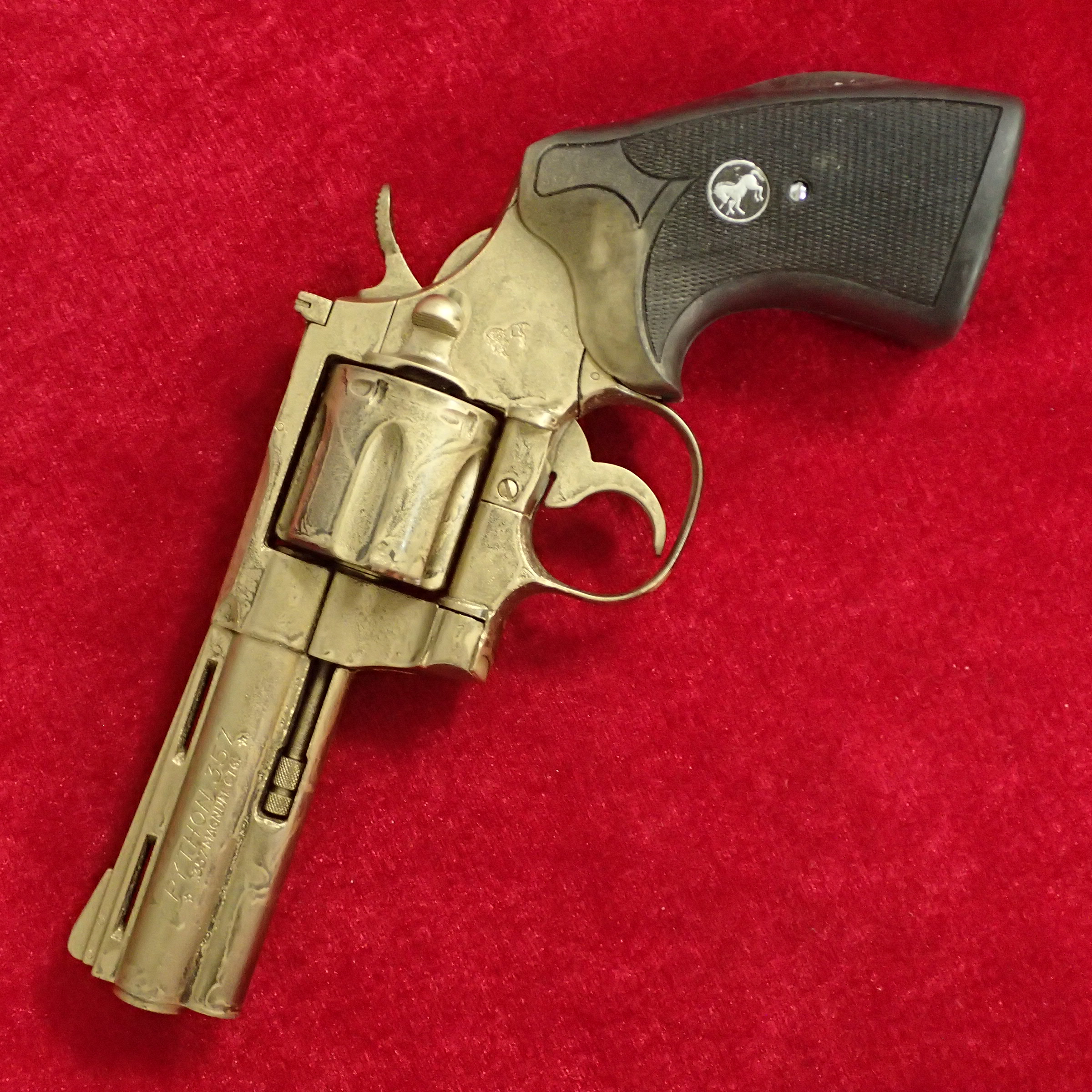 再塗装品 コクサイ コルトパイソン 4インチ 金属製モデルガン 現状品