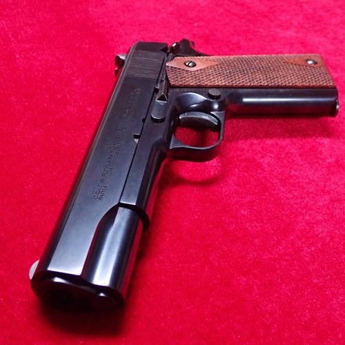 ブル－イング加工 CAW モデルガン コルトガバメント 木製グリップ [くれいも屋：I0A600]
