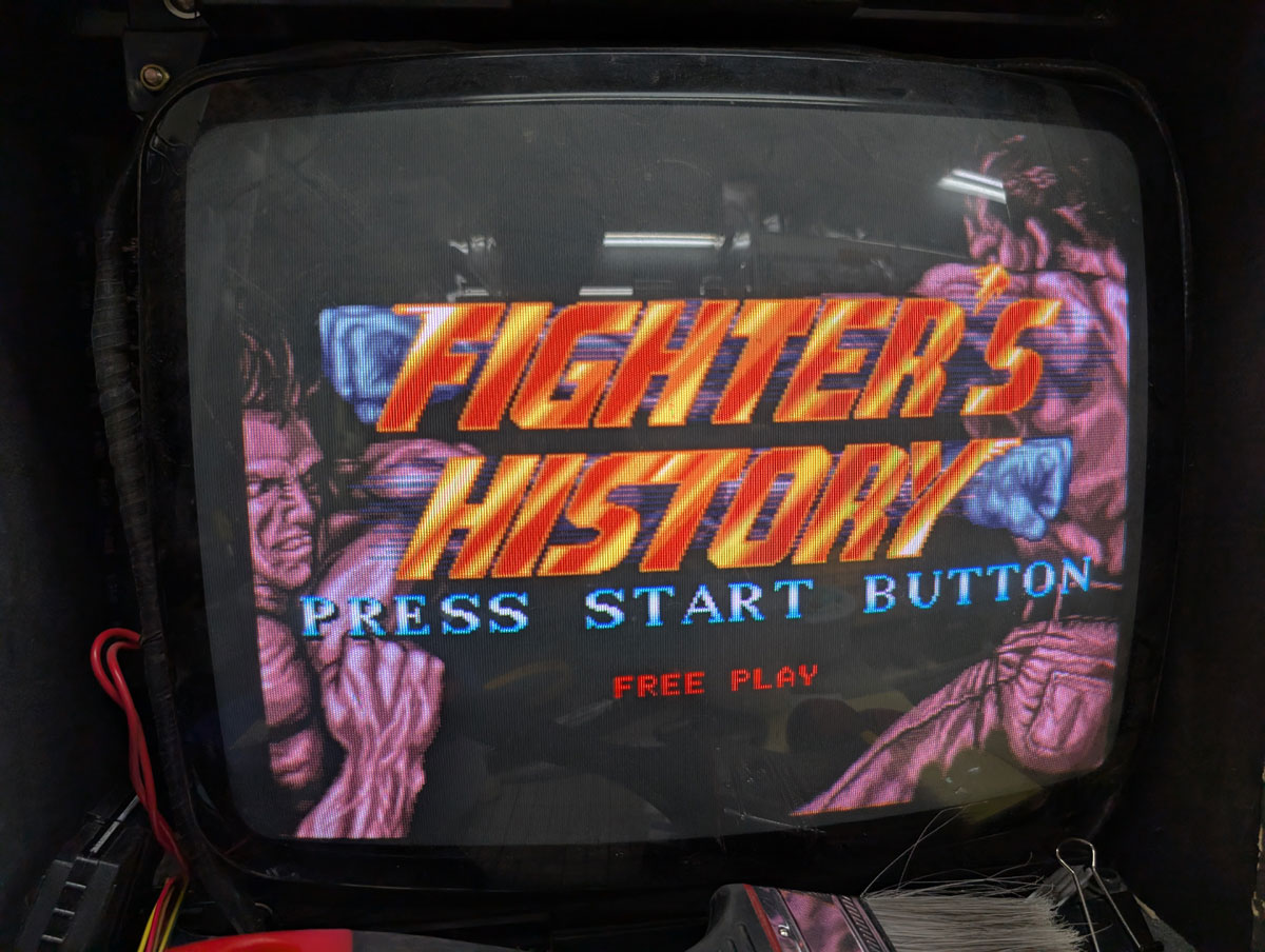 【店頭併売品】（アーケード基板）データイースト「ファイターズヒストリー」【AR-3614】